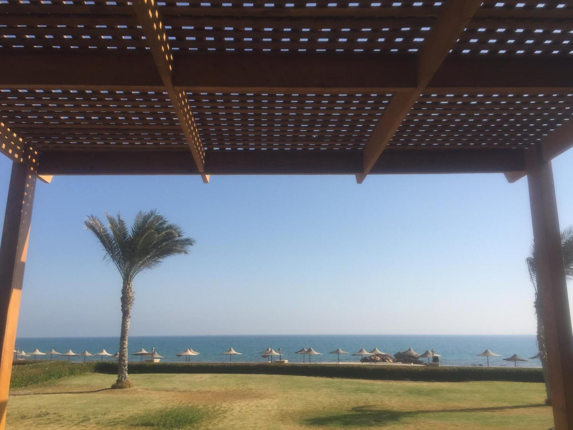 Beach Front Chalet Ain Soukhna Exteriér fotografie